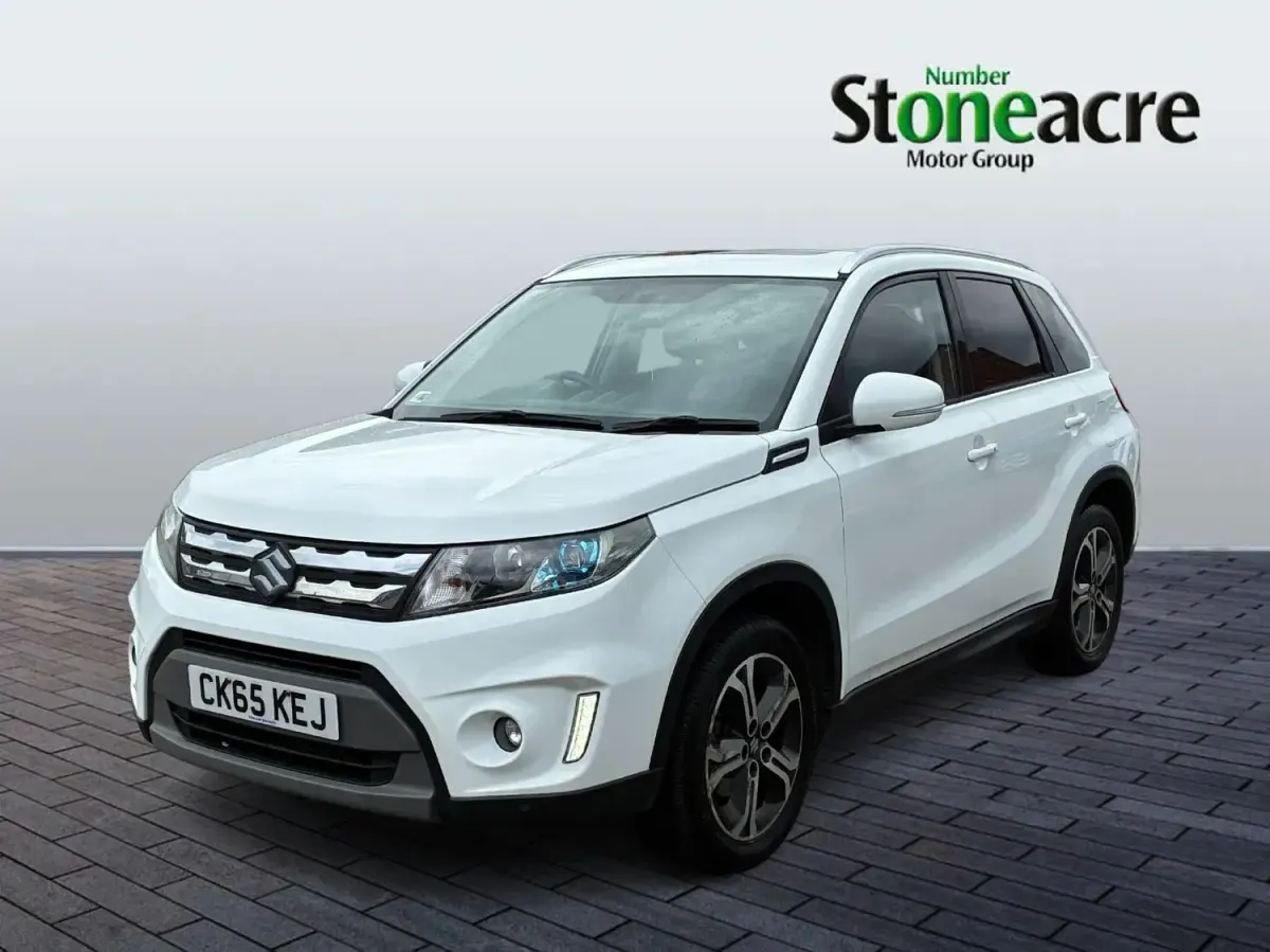 Second-hand Suzuki Vitara SZ5 120 CP (88 kW) 2015 Alb SUV