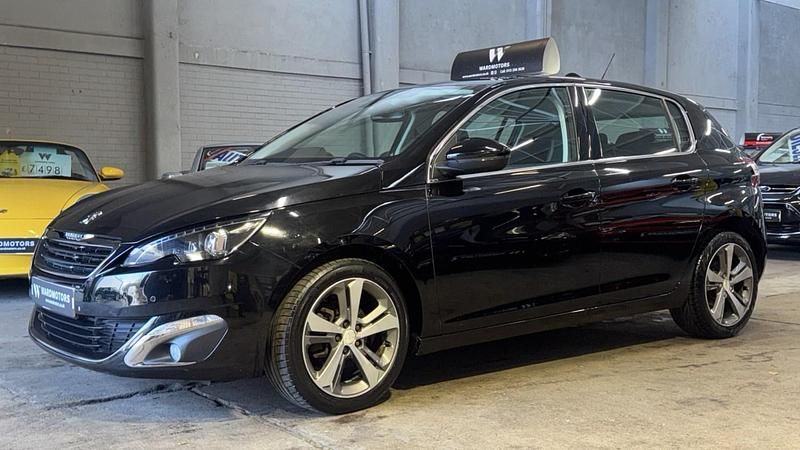 Used Peugeot 308 Allure 115 HP (84 kW) 2015 Black Hatchback