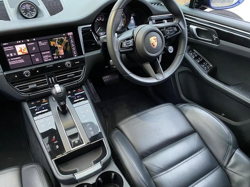 Used Porsche Macan 2023 Blue SUV