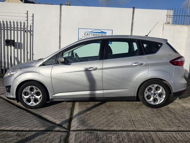 Begagnad Ford C-MAX Zetec 115 HK (84 kW) 2015 Silver Minibuss