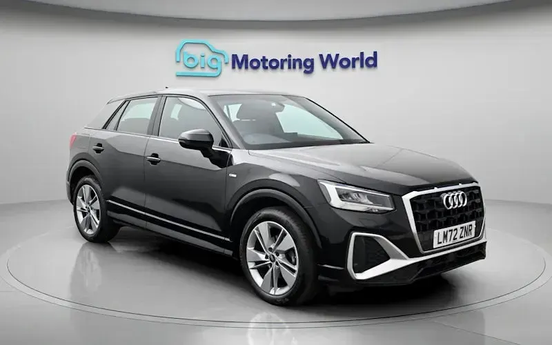 Used Audi Q2 S-Line 110 HP (80 kW) 2024 SUV