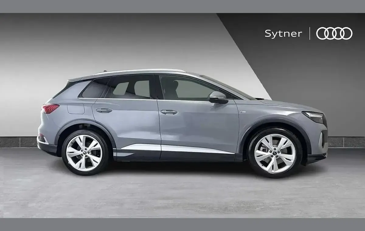 New Audi Q4 e-tron S-Line 147 kW (200 HP) 2026 Grey SUV