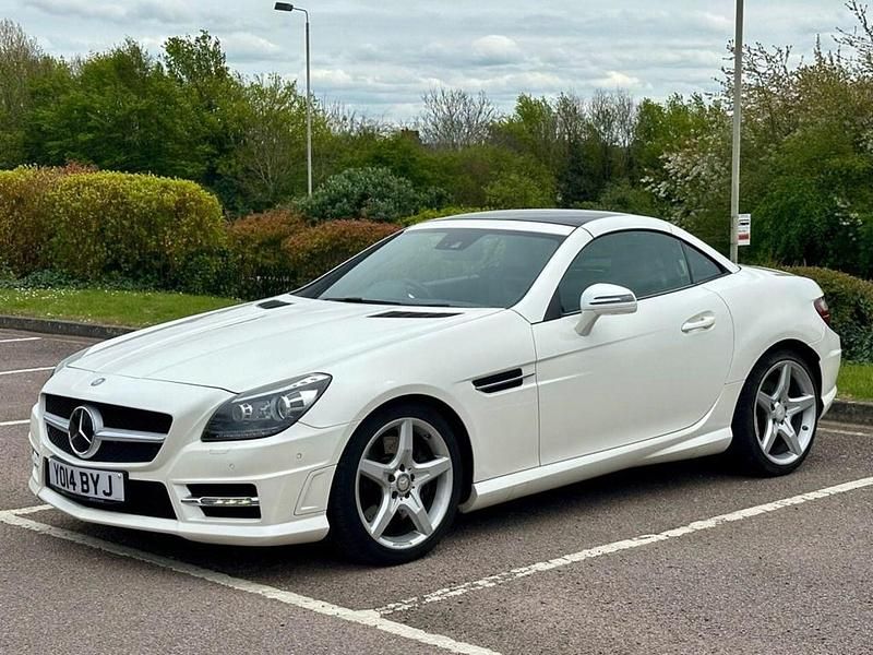 Used Mercedes SLK250 AMG 204 HP (150 kW) 2014 White Cabriolet