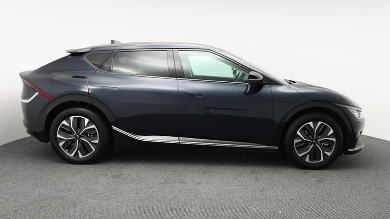 Used Kia EV6 166 kW (226 HP) 2024 Blue SUV