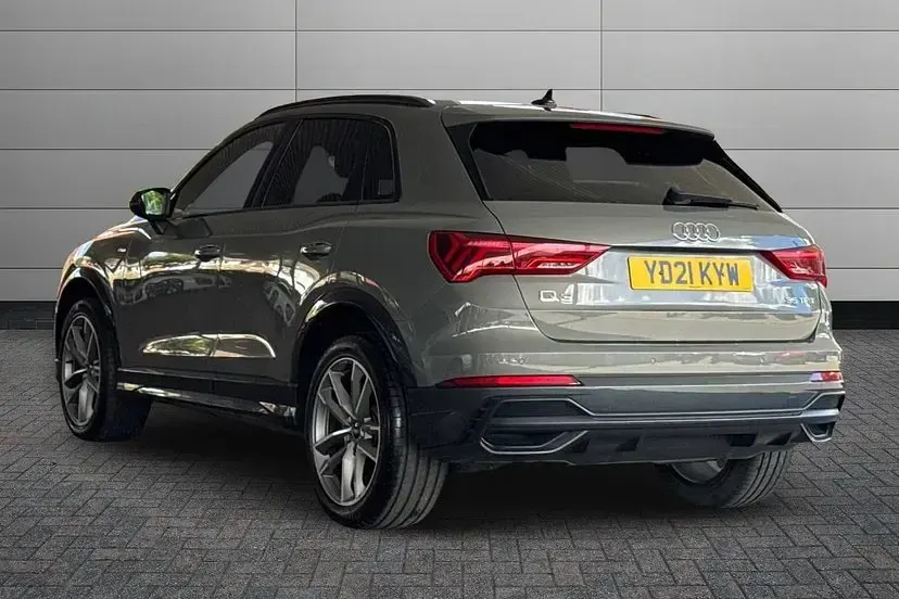 Used Audi Q3 Black Edition 150 HP (110 kW) 2021 Grey SUV