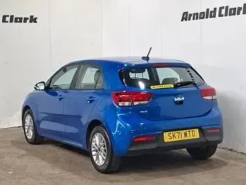 Used Kia Rio 2021 Blue Hatchback