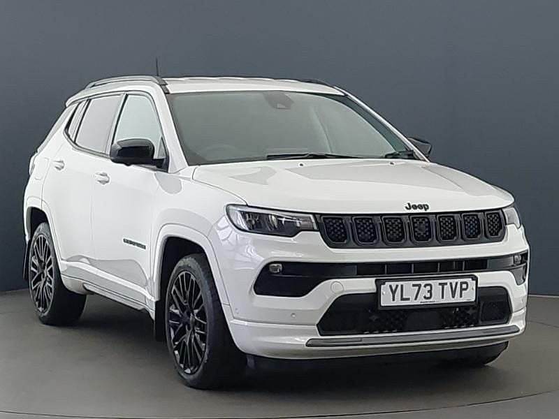 White Used 2024 Jeep Compass Altitude SUV | £19,998 (Super price) - Image 1/4