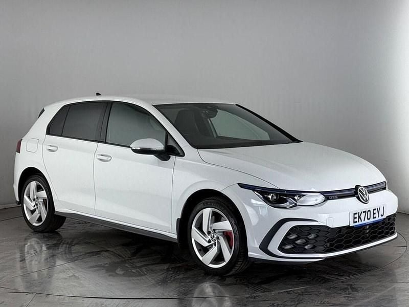White Used 2020 VW Golf VII GTE Hatchback | £18,550 (Fair price) - Image 1/3
