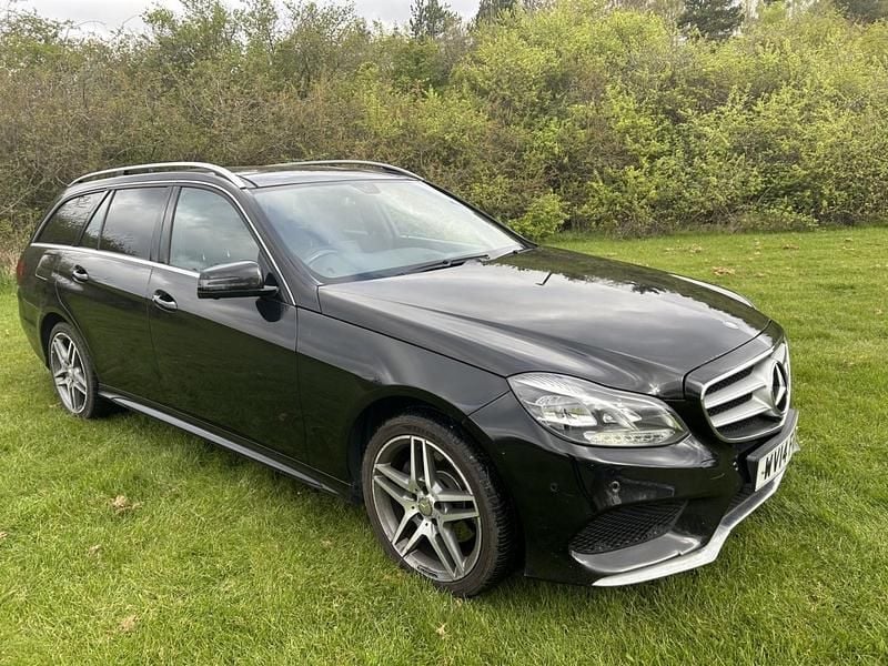 Usado Mercedes E250 AMG 2014 Preto Carrinha
