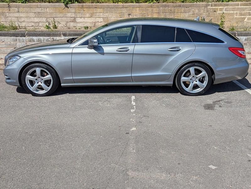 Used Mercedes CLS350 2012 Silver Estate