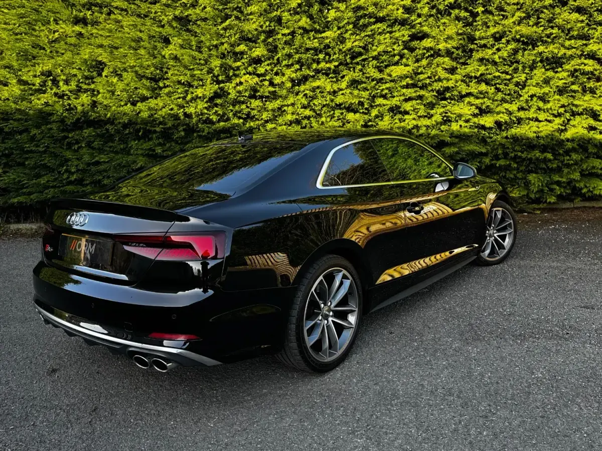 Begagnad Audi A5 Performance 354 HK (260 kW) 2017 Svart Sportkupé