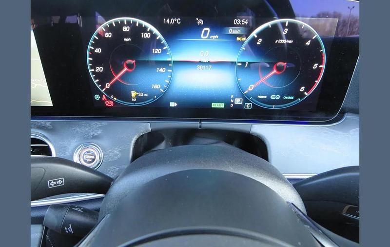 Used Mercedes E200 AMG line 200 HP (147 kW) 2023 Grey Estate