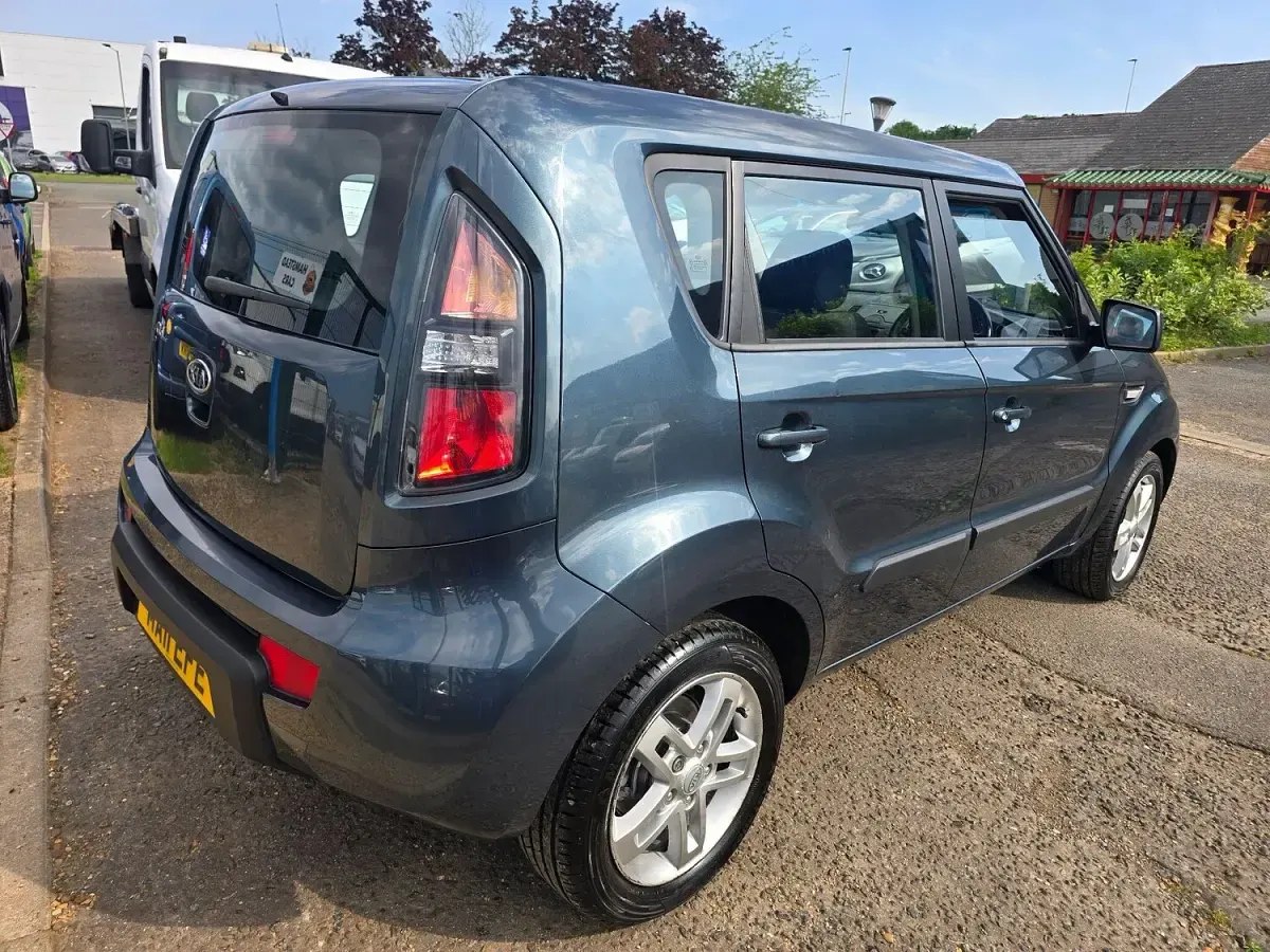 Used Kia Soul 126 HP (92 kW) 2011 Blue SUV