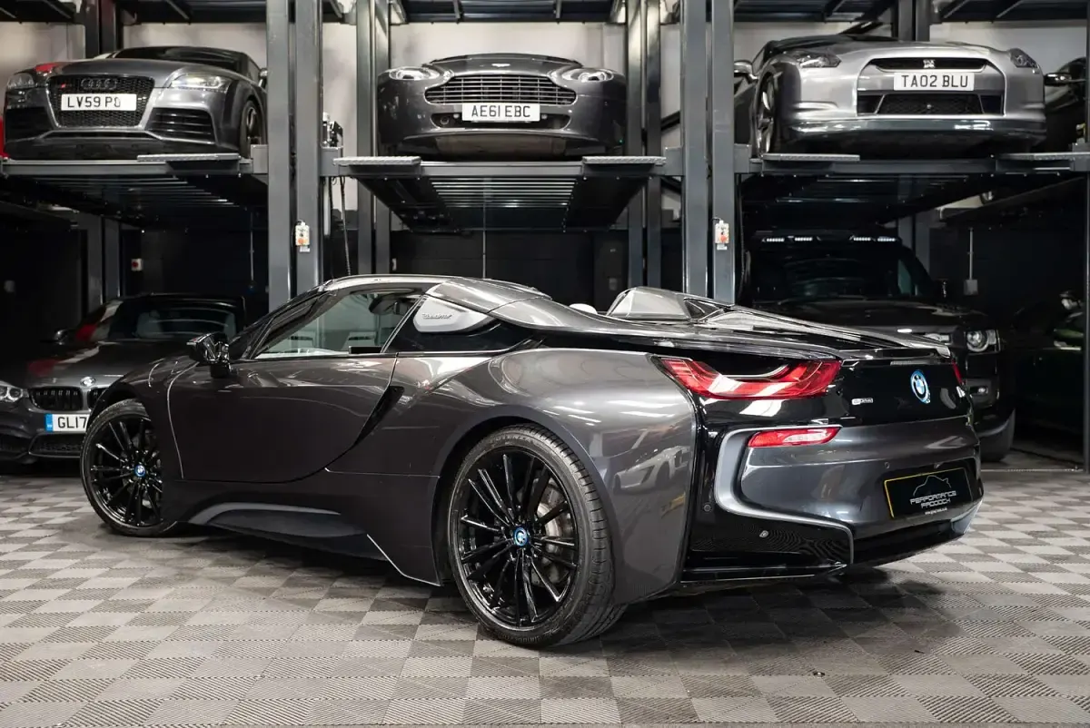 Used BMW i8 Performance 374 HP (275 kW) 2018 Grey Cabriolet