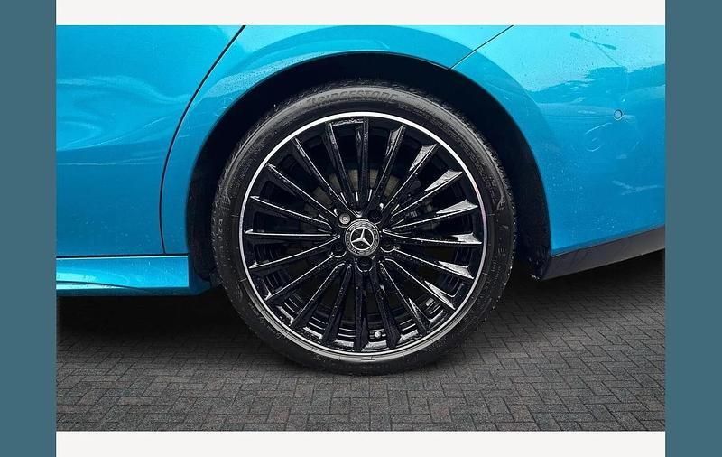 Used Mercedes CLA220 Shooting Brake AMG Line Premium Plus 187 HP (137 kW) 2024 Blue Estate