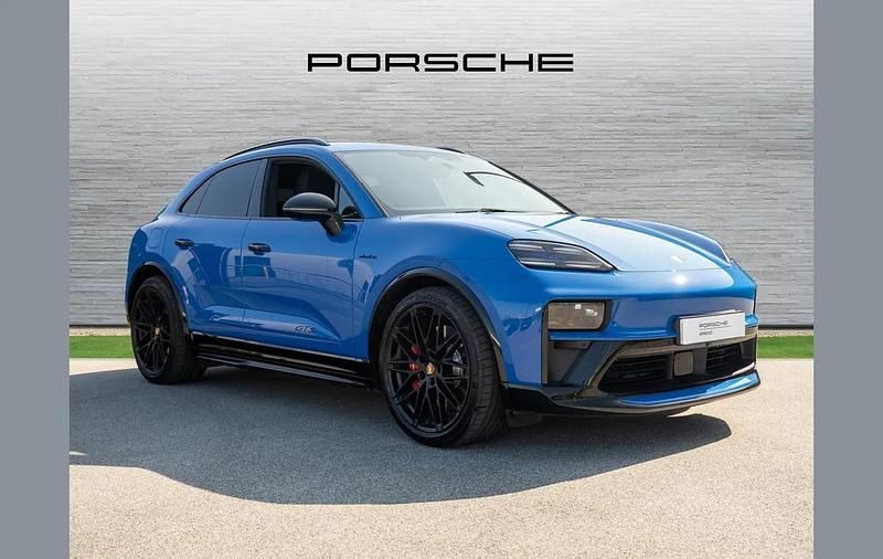 New Porsche Macan 419 kW (571 HP) 2026 Blue SUV