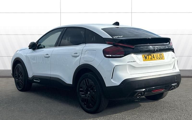 Used Citroën C4 PureTech 131 HP (96 kW) 2024 White SUV