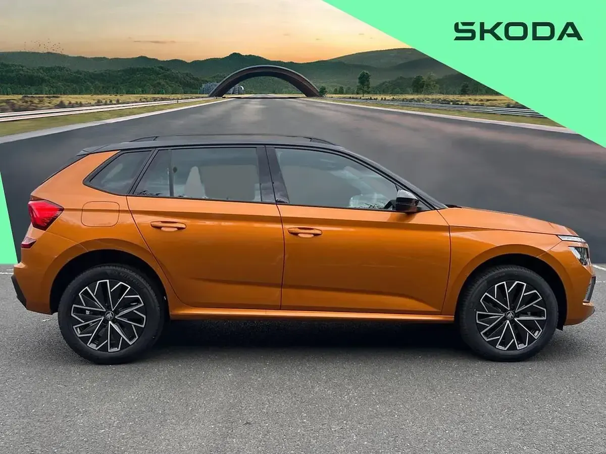 New Skoda Kamiq Design Edition 94 HP (69 kW) 2026 Orange SUV