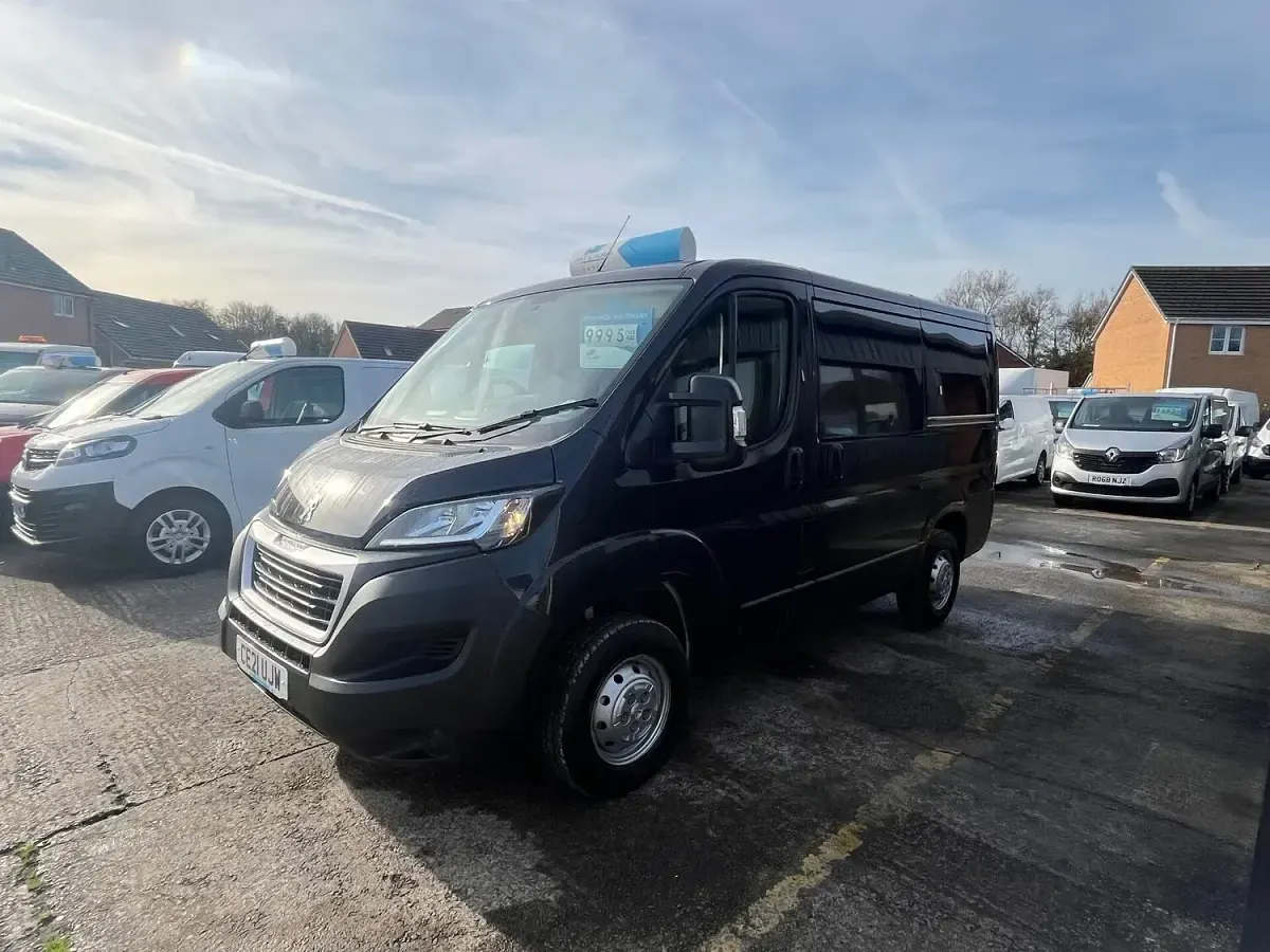 Used Peugeot Boxer 120 HP (88 kW) 2021 Grey Van