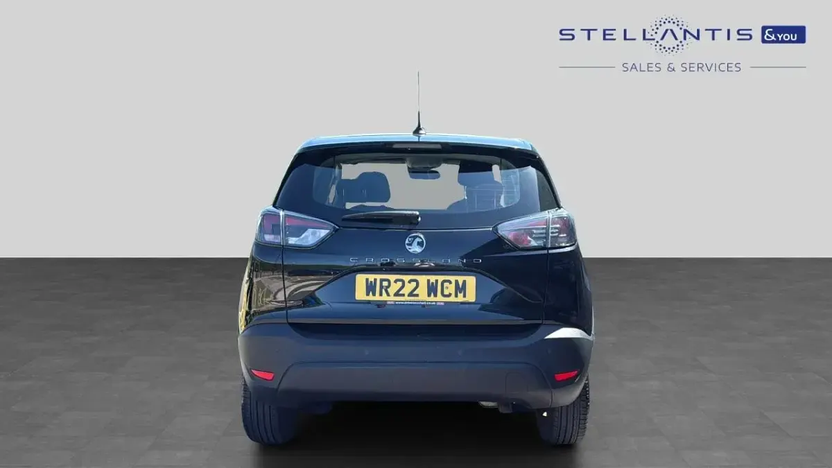 Usado Vauxhall Crossland S 128 CV (94 kW) 2022 Negro SUV