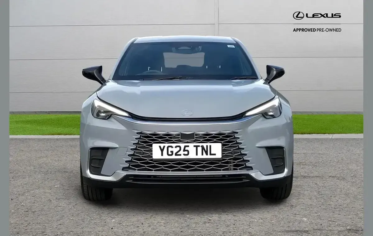 Used Lexus LBX 134 HP (98 kW) 2025 Grey SUV