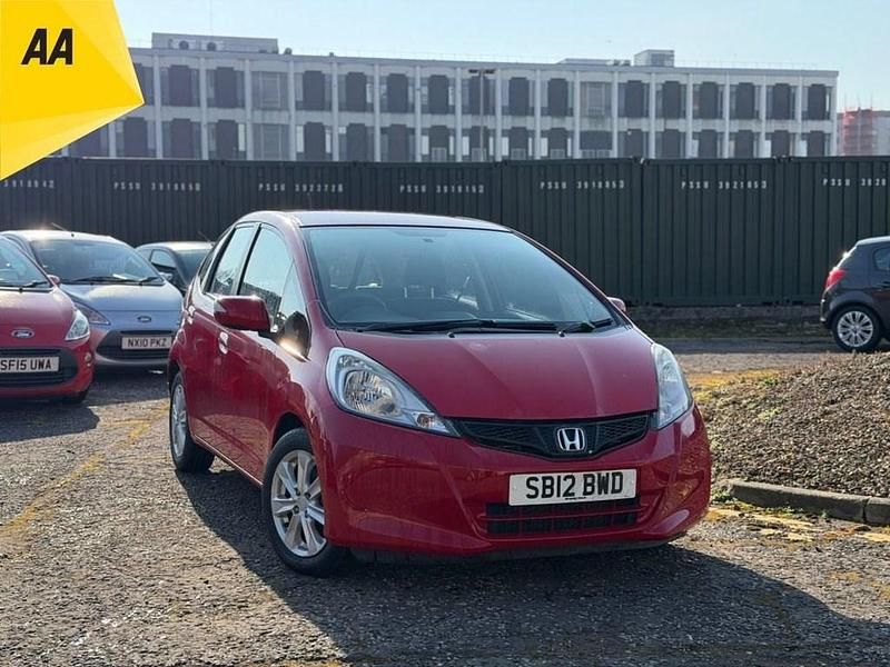 Used Honda Jazz ES 99 HP (72 kW) 2012 Red Hatchback