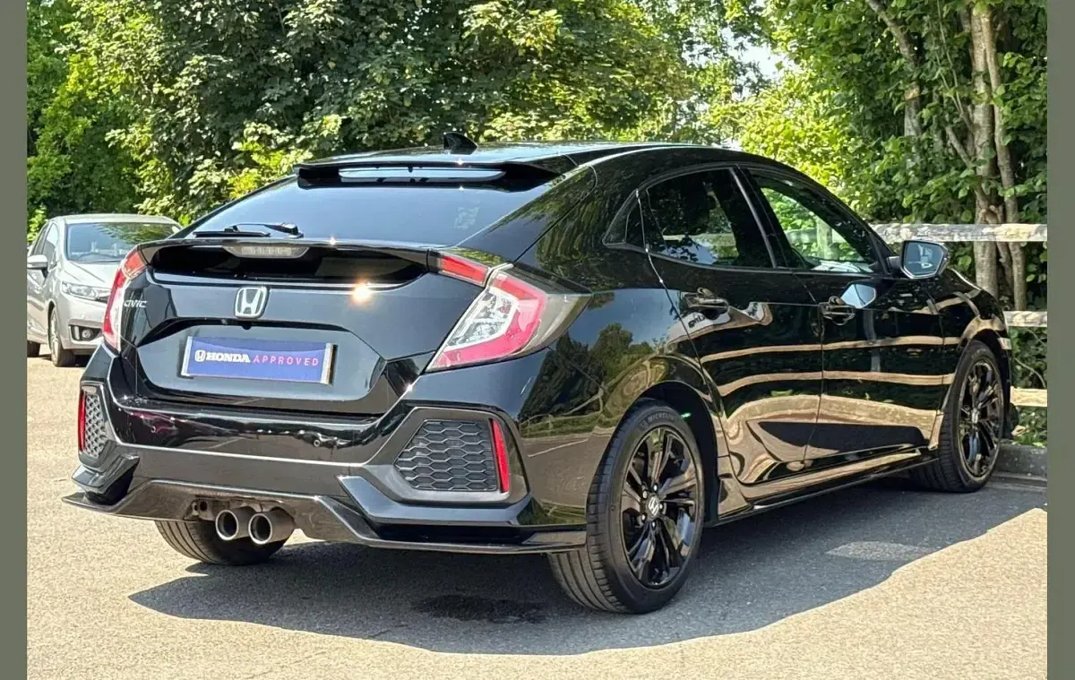 Used Honda Civic Sport 182 HP (133 kW) 2018 Crystal black Hatchback