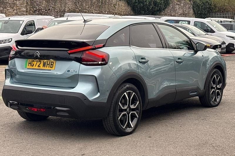 Used Citroën e-C4 Shine 100 kW (136 HP) 2023 Blue Hatchback