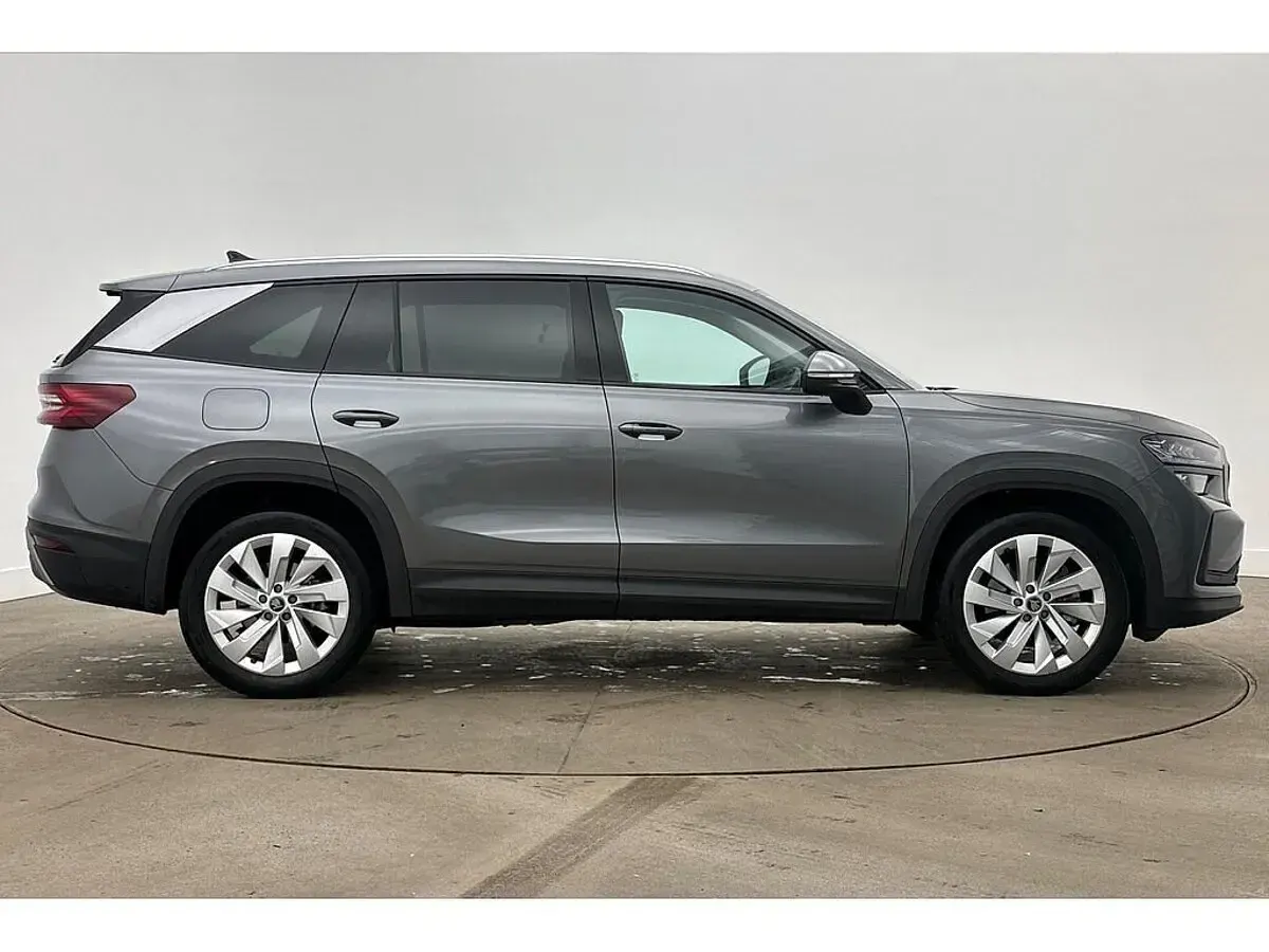 Used Skoda Kodiaq SE L 142 HP (104 kW) 2025 Graphite grey metallic SUV