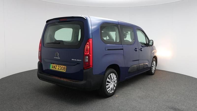 Used Citroën e-Berlingo Feel 100 kW (136 HP) 2023 Blue MPV