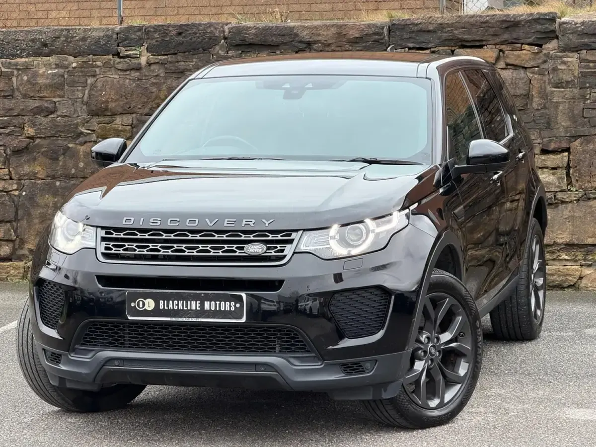 Used Land Rover Discovery Sport Landmark 180 HP (132 kW) 2019 Black SUV