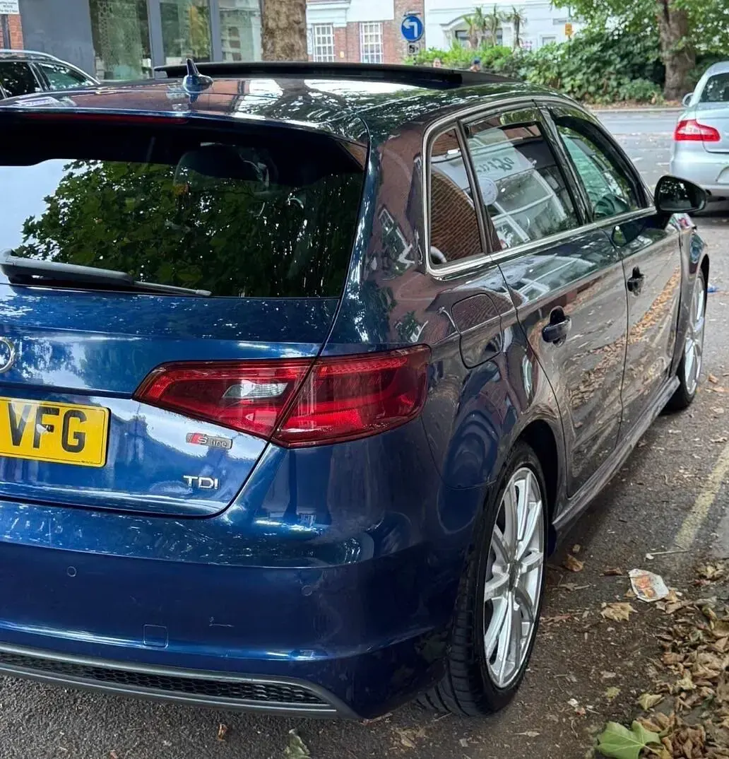 Used Audi A3 S-Line 150 HP (110 kW) 2014 Blue Hatchback