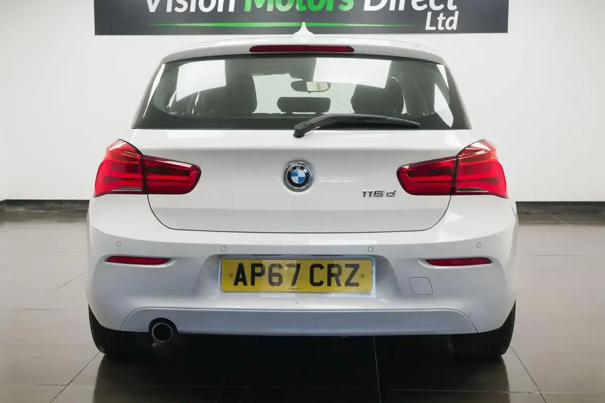 Used BMW 116 Efficient Dynamics 114 HP (83 kW) 2018 White Hatchback
