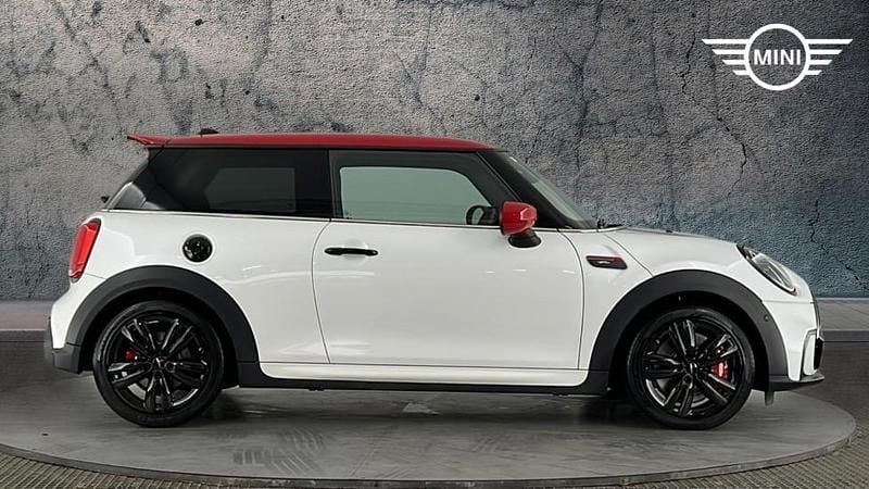 Used Mini John Cooper Works Hatch 228 HP (167 kW) 2023 White Hatchback