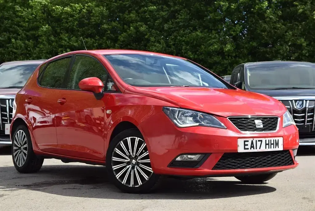 Used Seat Ibiza SE Technology 90 HP (66 kW) 2017 Red Hatchback