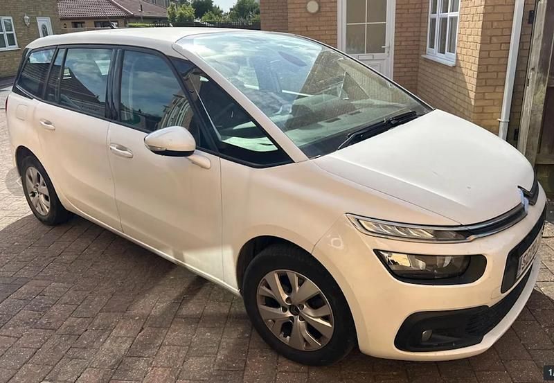 White Used 2019 Citroën C4 SpaceTourer Start MPV | £12,199 (Super price) - Image 1/1