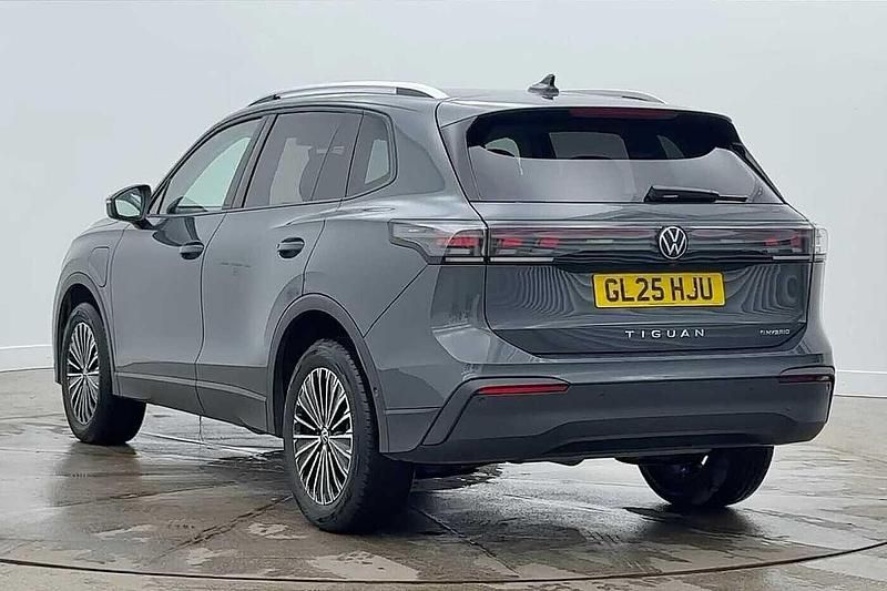 Used VW Tiguan Match 204 HP (150 kW) 2025 Grey SUV