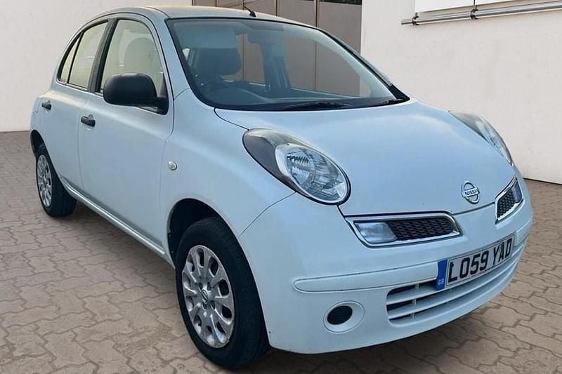Used Nissan Micra Visia 79 HP (58 kW) 2010 White Hatchback