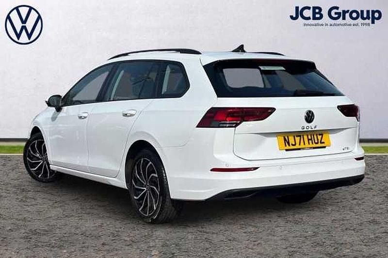 Used VW Golf VIII 110 HP (80 kW) 2021 Estate