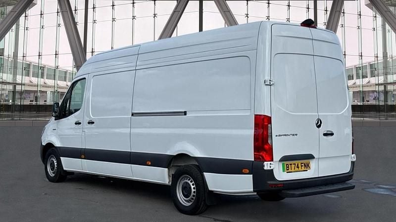 Used Mercedes E-Sprinter 150 kW (204 HP) 2025 White Van