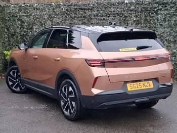 Used Vauxhall Grandland X 136 HP (100 kW) 2025 Brown SUV