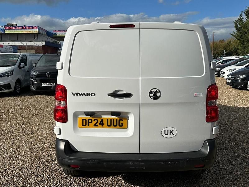 Used Vauxhall Vivaro 2024 White MPV