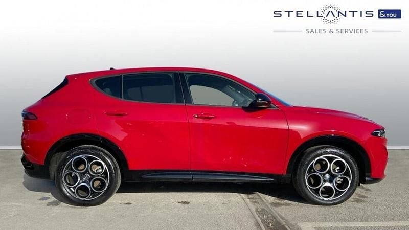 Used Alfa Romeo Tonale Sprint 158 HP (116 kW) 2024 Red SUV