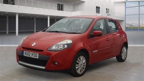 Red Used 2012 Renault Clio IV Expression+ | £3,295 (Good price) - Image 1/1