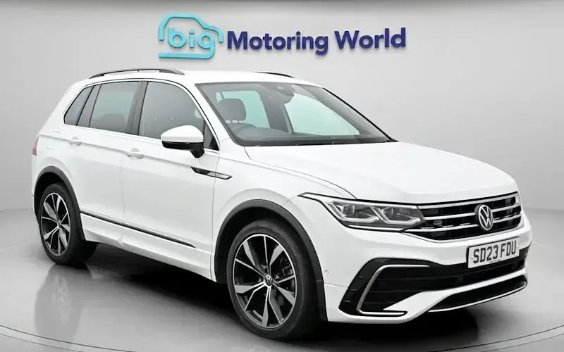 Second-hand VW Tiguan R-line 150 CP (110 kW) 2023 SUV