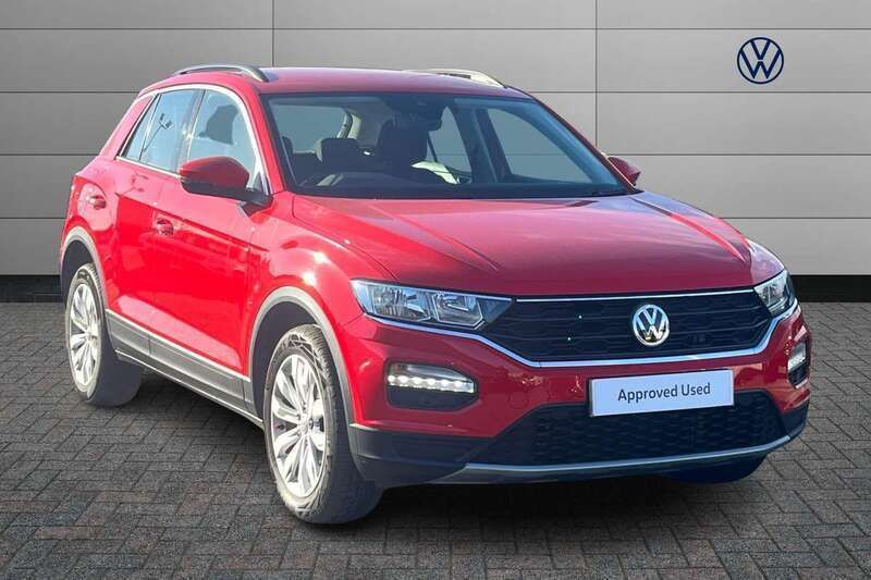 Red Used 2019 VW T-Roc SE SUV | £17,250 (Good price) - Image 1/4