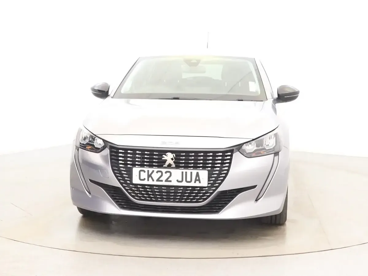 Second-hand Peugeot 208 Allure Premium 75 CP (55 kW) 2022 Gri Hatchback