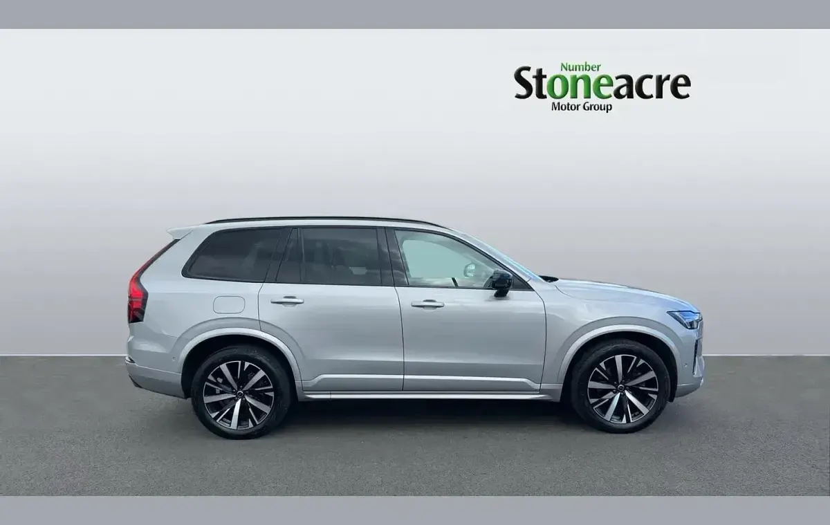 Used Volvo XC90 Plus 455 HP (334 kW) 2025 Silver SUV