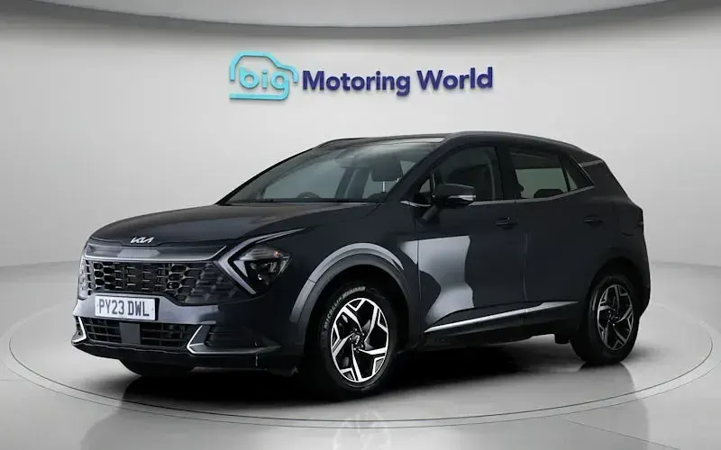 Usado Kia Sportage 150 HP (110 kW) 2023 Cinzento SUV