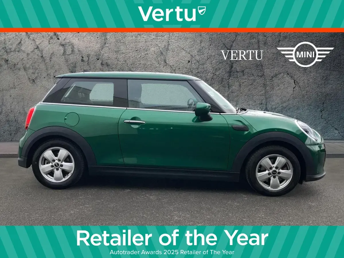 Używany Mini Cooper Classic 136 KM (100 kW) 2022 Zielony Hatchback
